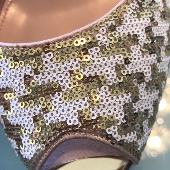 Sebastian Milano woman shoes size 40 gold white